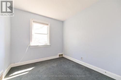 339 Cosburn Ave, Toronto, ON - Indoor Photo Showing Other Room