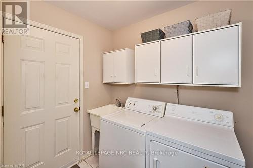 1063 Hansler Road, Welland, ON - Indoor Photo Showing Laundry Room