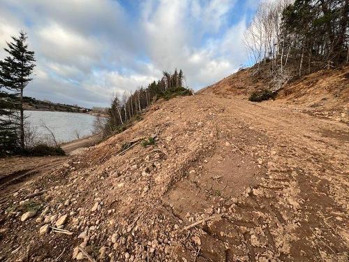 Carding Mill Road, Grand Étang, NS 