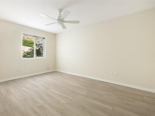103-4630 Ponderosa Drive, Peachland, BC - Indoor Photo Showing Other Room