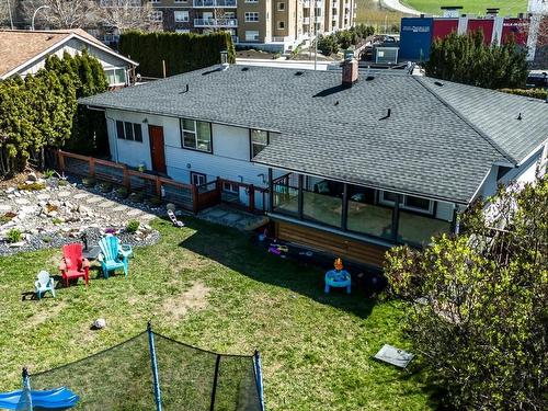 740 Glenmore Drive, Kelowna, BC - Outdoor