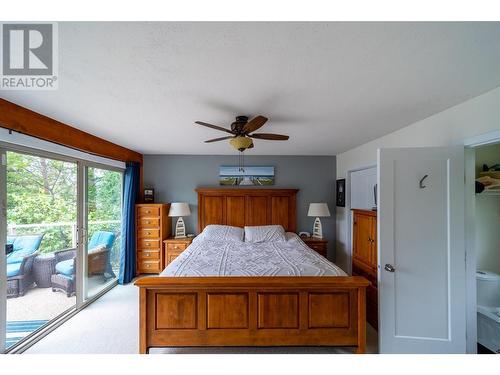 17130 Coral Beach Road, Lake Country, BC - Indoor Photo Showing Bedroom