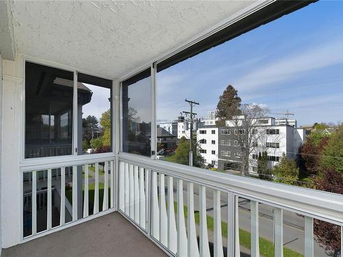 401-1115 Rockland Ave, Victoria, BC - Outdoor With Exterior