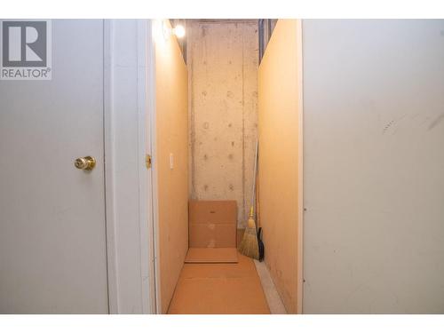 3221 Centennial Drive Unit# 307, Vernon, BC - Indoor Photo Showing Other Room