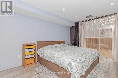#104 -4205 Shipp Dr Dr, Mississauga, ON - Indoor Photo Showing Bedroom