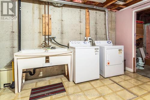 11 Somerset Glen, Guelph, ON - Indoor Photo Showing Laundry Room