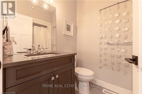9 Sunrise Lane, Lambton Shores, ON - Indoor Photo Showing Bathroom