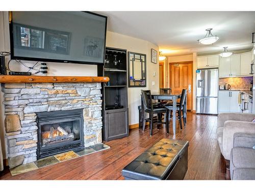 502 - 2080 Summit Drive, Panorama, BC - Indoor Photo Showing Living Room With Fireplace