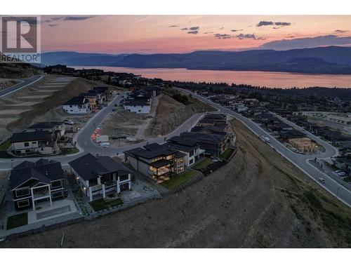 1054 Emslie Street, Kelowna, BC - Outdoor With View