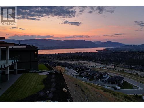 1054 Emslie Street, Kelowna, BC - Outdoor With View