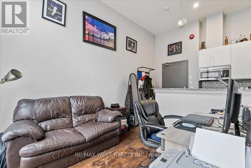 101 - 323 Kingston Road, Toronto, ON - Indoor Photo Showing Other Room