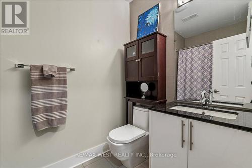 #101 -323 Kingston Rd, Toronto, ON - Indoor Photo Showing Bathroom