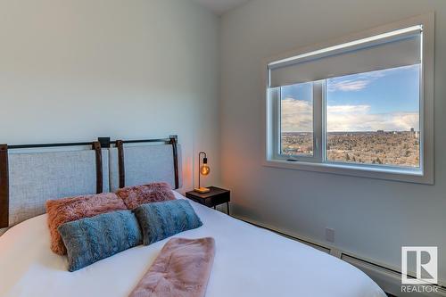 #1502 9009 85 St Nw, Edmonton, AB - Indoor Photo Showing Bedroom