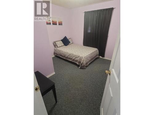 240 Pemberton Road, Kelowna, BC - Indoor