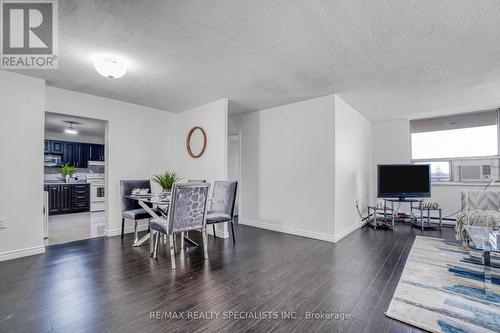 504 - 49 Silverstone Drive, Toronto, ON - Indoor Photo Showing Living Room