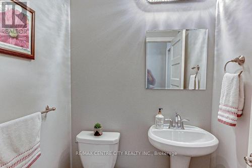 1296 Dyer Cres N, London, ON - Indoor Photo Showing Bathroom