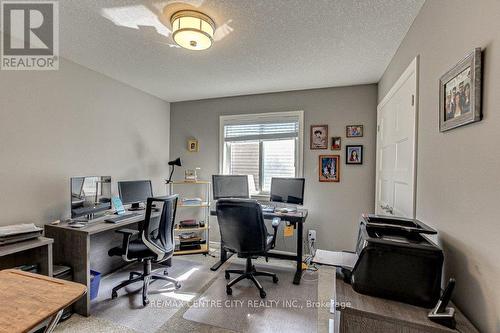 1296 Dyer Cres N, London, ON - Indoor Photo Showing Office