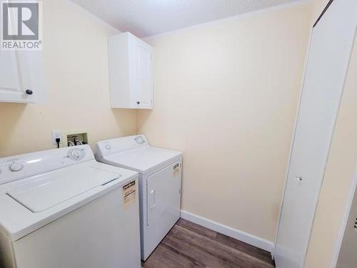 4-4500 Claridge Road, Powell River, BC - Indoor Photo Showing Laundry Room
