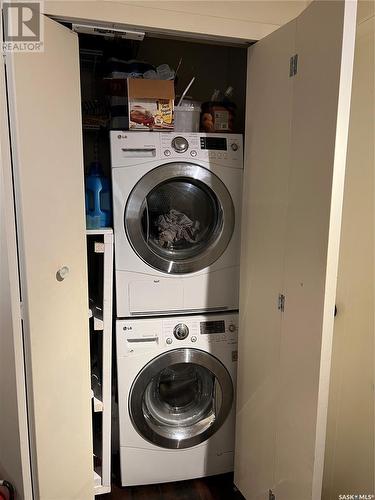 619 1St Street E, Meadow Lake, SK - Indoor Photo Showing Laundry Room