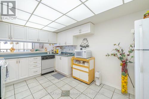 1101 - 320 Mill Street S, Brampton, ON - Indoor Photo Showing Kitchen