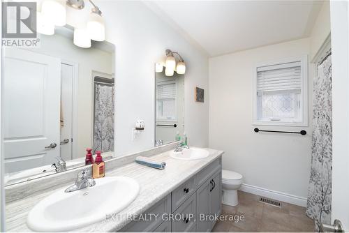 72 Aspen Drive, Quinte West, ON - Indoor Photo Showing Bathroom