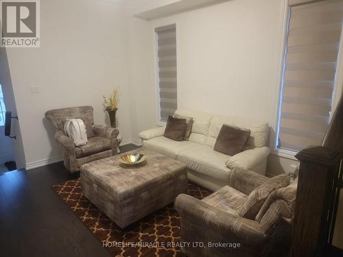46 Wainwright Drive, Brampton, ON - Indoor Photo Showing Living Room
