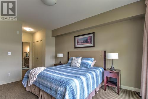 7343 Okanagan Landing Road Unit# 1305, Vernon, BC - Indoor Photo Showing Bedroom