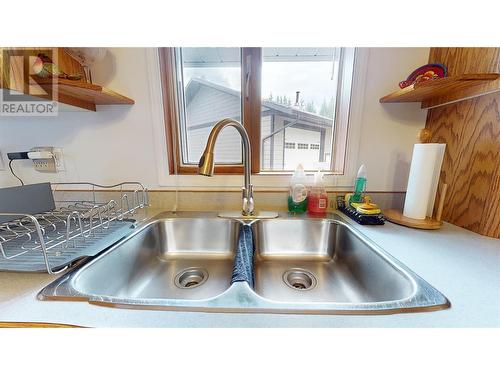 2454 Leisure Road, Blind Bay, BC - Indoor Photo Showing Kitchen With Double Sink