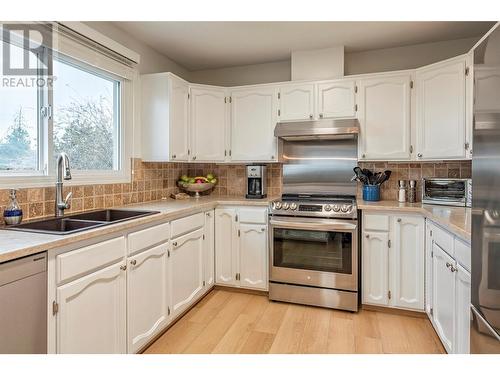 5788 L&A Road, Vernon, BC - Indoor Photo Showing Kitchen With Stainless Steel Kitchen With Double Sink