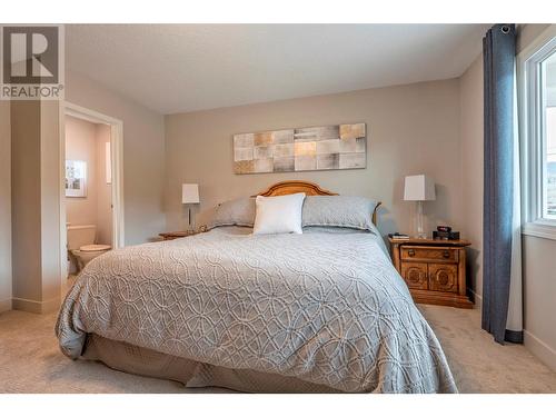 5788 L&A Road, Vernon, BC - Indoor Photo Showing Bedroom