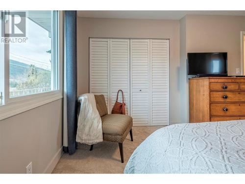 5788 L&A Road, Vernon, BC - Indoor Photo Showing Bedroom