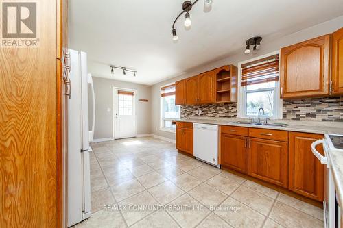 2414 Holt Road, Clarington, ON - Indoor Photo Showing Kitchen With Double Sink