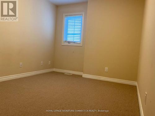 175 Winterberry Boulevard, Thorold, ON - Indoor Photo Showing Other Room