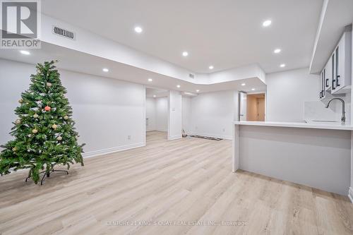 391 Fred Mclaren Boulevard, Markham, ON - Indoor Photo Showing Other Room