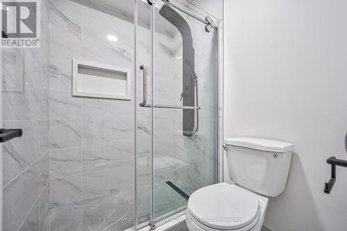 391 Fred Mclaren Blvd, Markham, ON - Indoor Photo Showing Bathroom