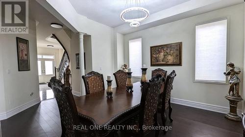142 Hartney Drive, Richmond Hill, ON - Indoor Photo Showing Dining Room