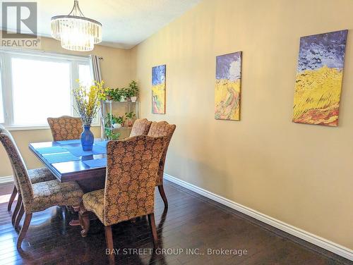 912 Janette St N, Newmarket, ON - Indoor Photo Showing Dining Room