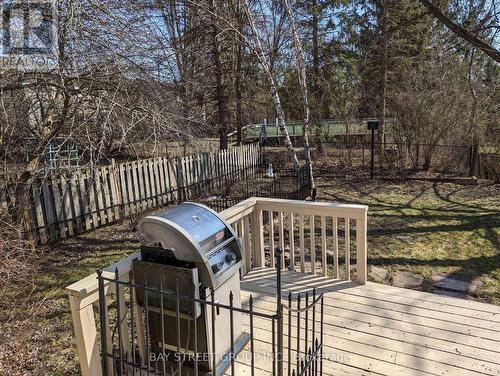 912 Janette St N, Newmarket, ON - Outdoor With Deck Patio Veranda