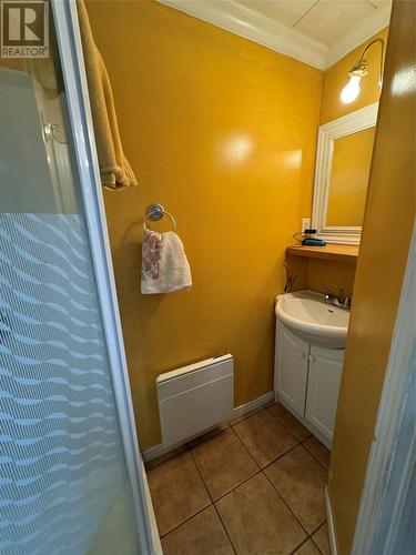 1 Jeans Lane, Change Islands, NL - Indoor Photo Showing Bathroom