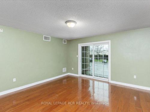 1-41 Coulter St, Barrie, ON - Indoor Photo Showing Other Room