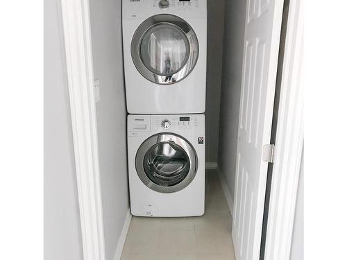 9052 Ninth Line, Halton Hills, ON - Indoor Photo Showing Laundry Room
