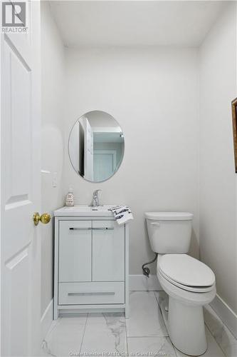 14 Tamarack Terr, Moncton, NB - Indoor Photo Showing Bathroom