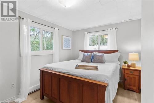 126 Old Mill Road, Georgian Bluffs, ON - Indoor Photo Showing Bedroom