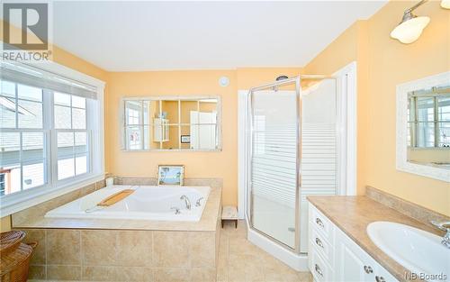 23 Riverfront Way, Fredericton, NB - Indoor Photo Showing Bathroom