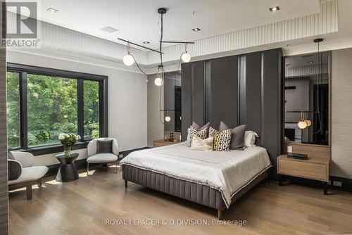 211 Glencairn Ave, Toronto, ON - Indoor Photo Showing Bedroom