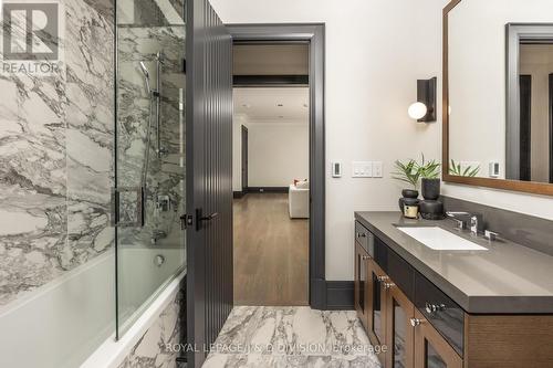 211 Glencairn Ave, Toronto, ON - Indoor Photo Showing Bathroom