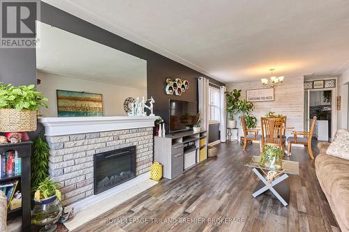 26 Highway Ave, London, ON - Indoor Photo Showing Living Room With Fireplace