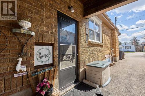 26 Highway Ave, London, ON - Outdoor