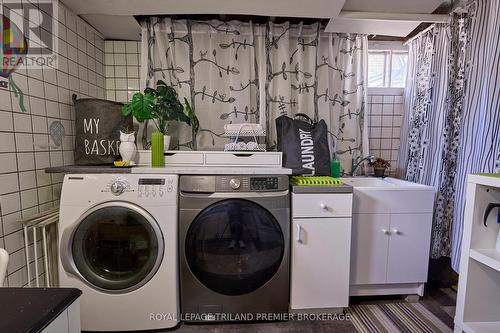 26 Highway Ave, London, ON - Indoor Photo Showing Laundry Room