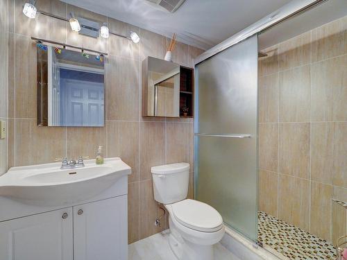 Salle de bains - 706-8050 Boul. St-Laurent, Brossard, QC - Indoor Photo Showing Bathroom
